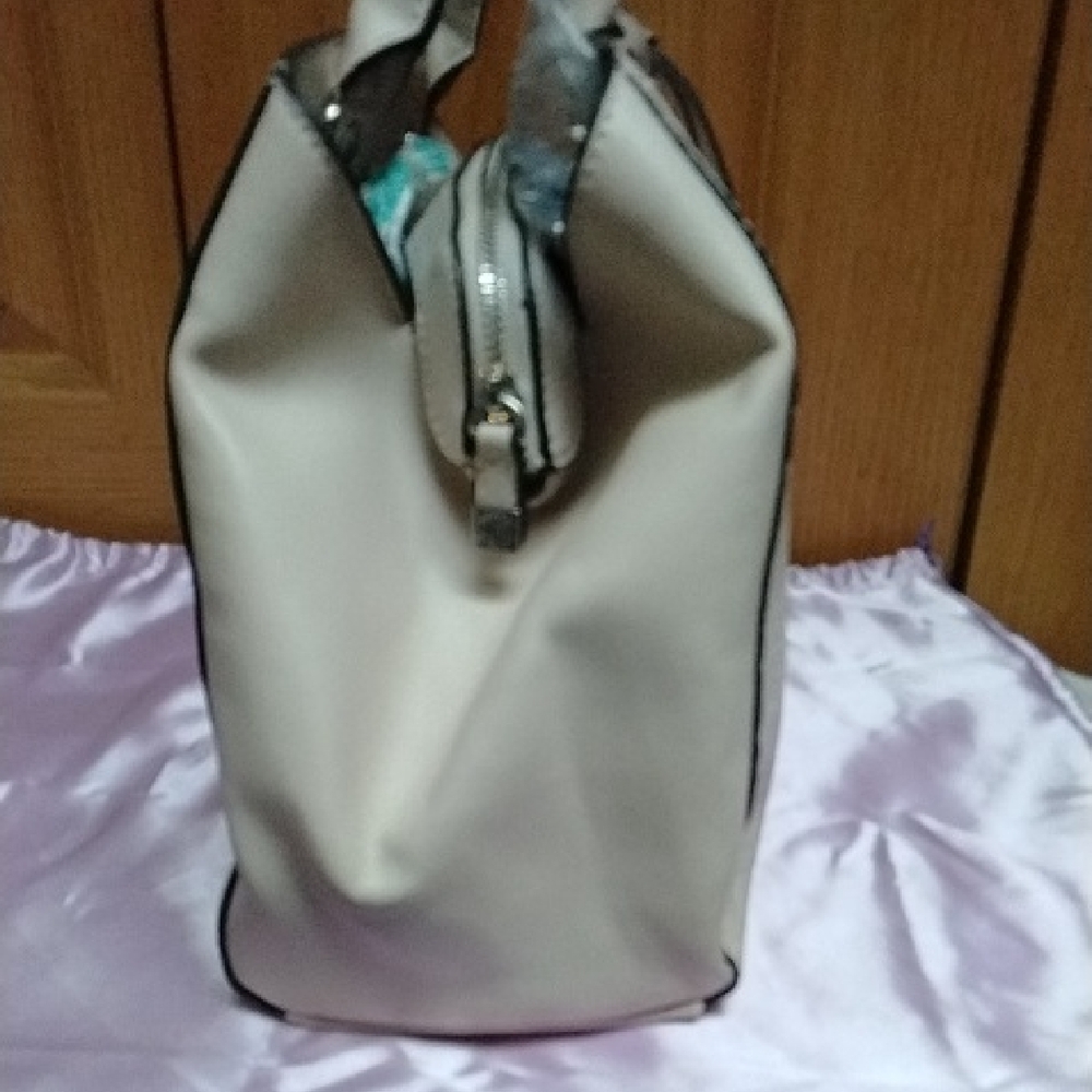CXL By Christian Lacroix Beige Annabelle Tote And Matching Wallet - Picture 8 of 13